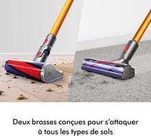 Load image into Gallery viewer, Dyson V8 Advanced™ Aspirateur Balai sans Fil – 130 AW, 40 Min d’autonomie, Brosse Motorbar Auto-démêlante, Accessoires combinés, Station Murale, Argent/Nickel