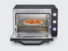 Load image into Gallery viewer, SEVERIN Mini-Four à chaleur tournante 42 L avec pierre à pizza et tournebroche, Four posable 1 800 W design élégant, électrique avec minuteur 120 min, Noir/Inox, TO 2058